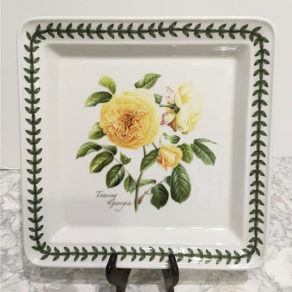 Portmeirion Botanic Roses Square Dinner Plate Teasing Georgia